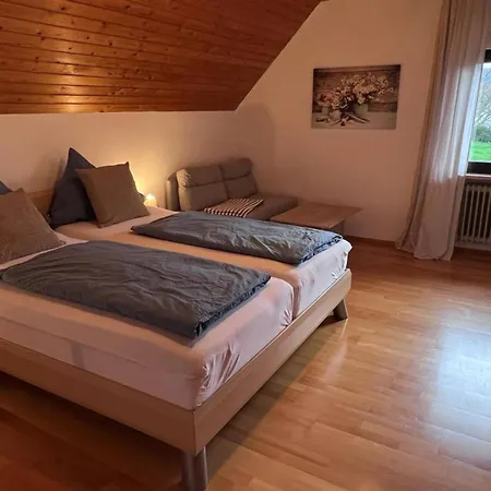 Seeglueck Seensucht - Mit Teilweiser Seesicht Grosser Terrasse Parkplatz Und Seenaehe Auf Der Insel Bei Konstanz Reichenau