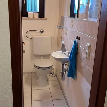Seeglueck Seensucht - Mit Teilweiser Seesicht Grosser Terrasse Parkplatz Und Seenaehe Auf Der Insel Bei Konstanz