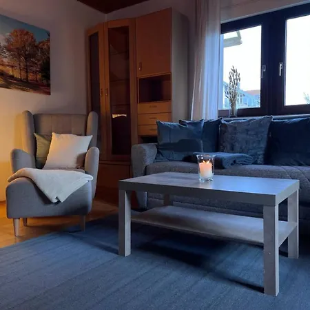 Seeglueck Seensucht - Mit Teilweiser Seesicht Grosser Terrasse Parkplatz Und Seenaehe Auf Der Insel Bei Konstanz *